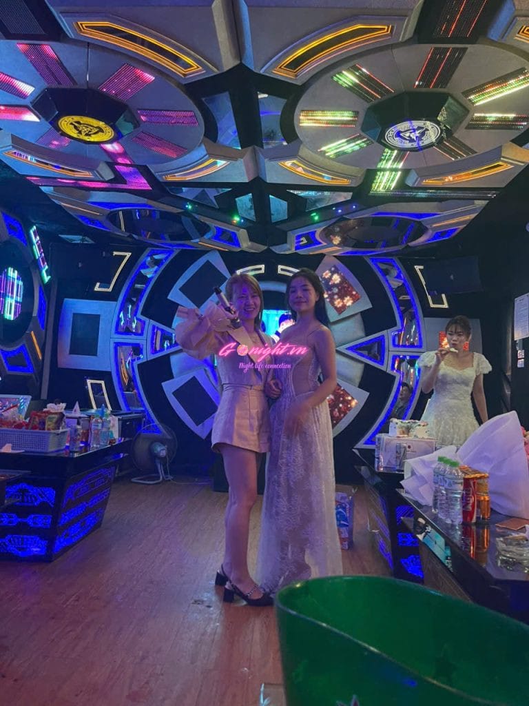 Karaoke Zenpearl Club - Nguyễn Văn Lộc, Hà Đông (4)