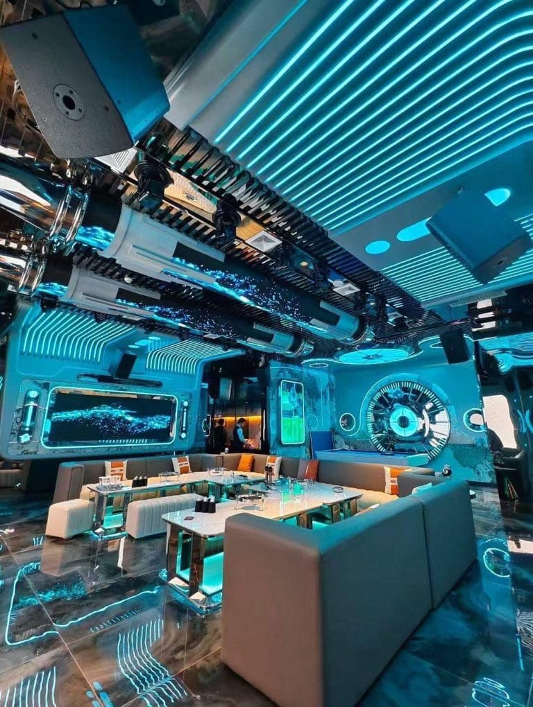 Karaoke V Party - Hồ Đắc Di, Đống Đa (8)