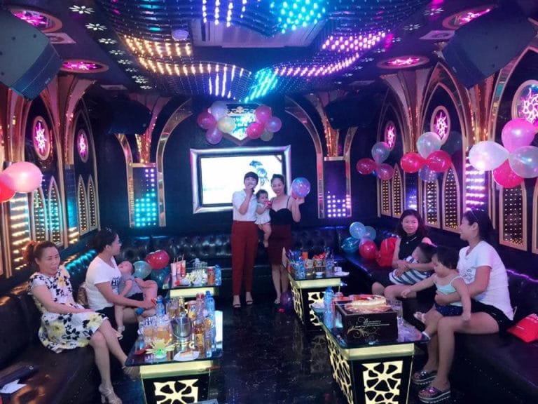 Tuyển dụng Phục Vụ Karaoke Quận Hà Đông