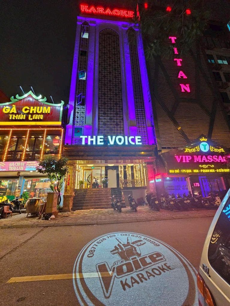 Karaoke THE VOICE KTV - Quan Hoa, Cầu Giấy (11)