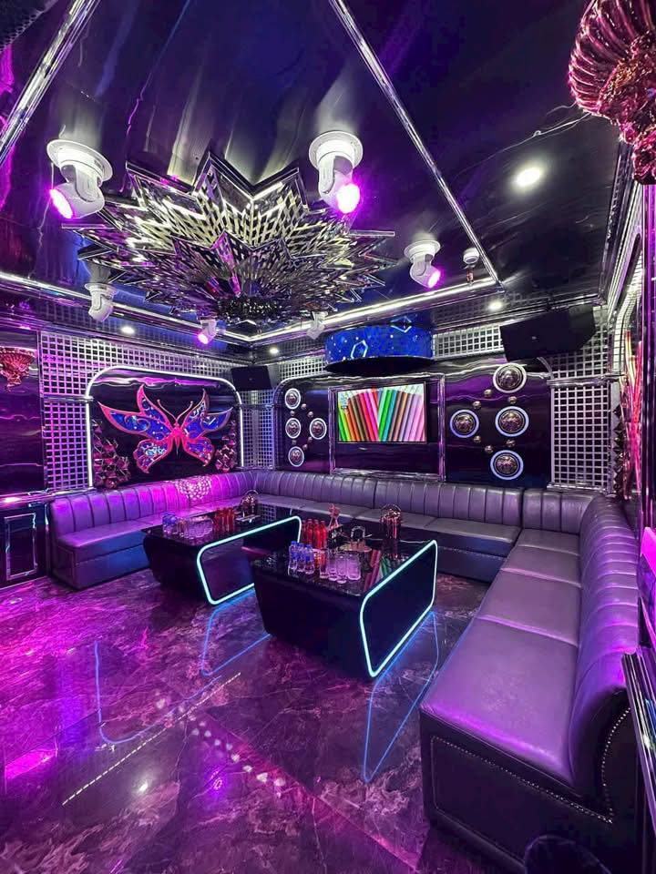 Karaoke S KTV CLUB - Trần Thái Tông, Cầu Giấy (1)