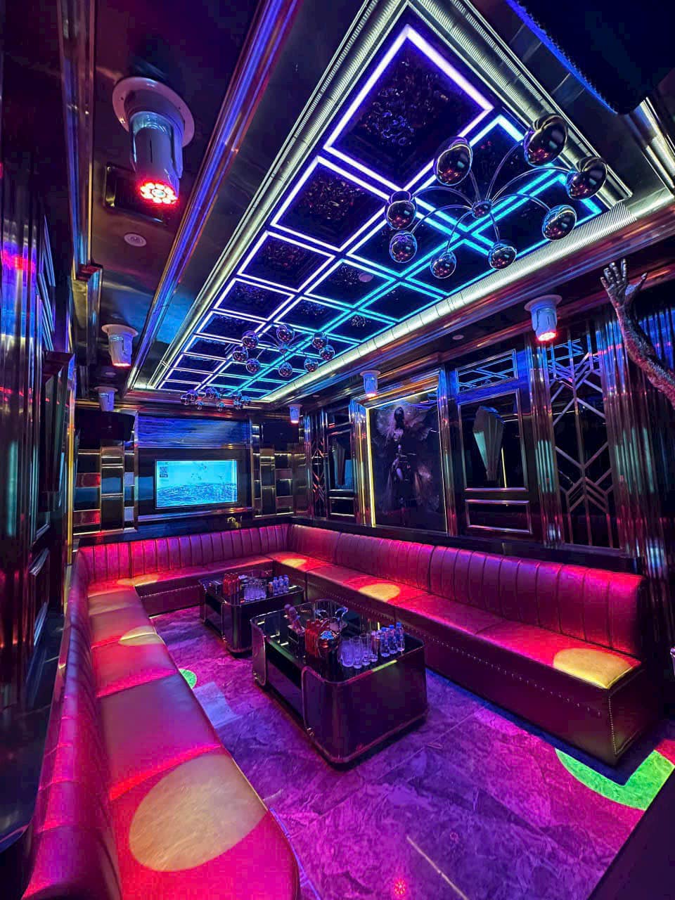 Karaoke S KTV CLUB - Trần Thái Tông, Cầu Giấy 1 Karaoke S KTV CLUB – 69 Trần Thái Tông