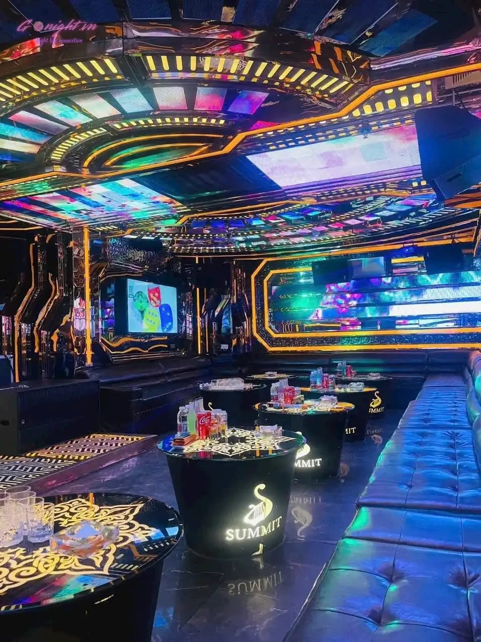 Karaoke Summit - Trần Thái Tông, Cầu Giấy (8)