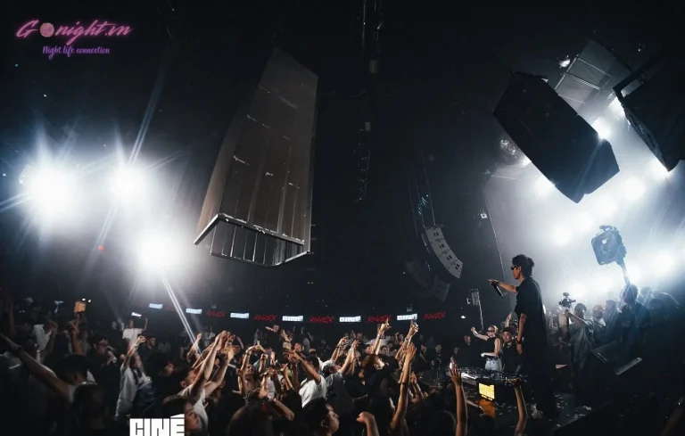 Top Club hype hết cỡ tại Quận 1