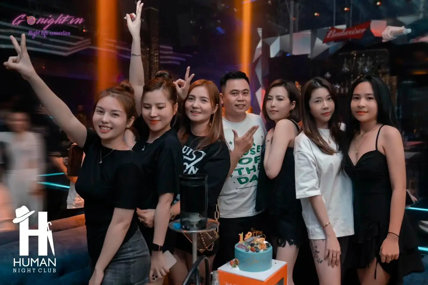 HUMAN NIGHT LOUNGE - Hoàng Văn Thụ, Thủ Dầu Một (8)