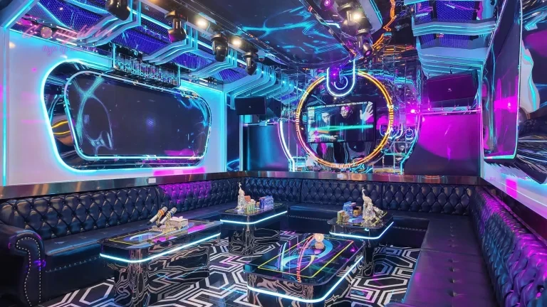 Tuyển dụng Phục Vụ Karaoke Quận Cầu Giấy