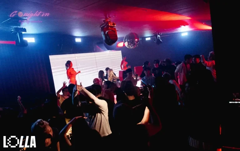 Lolla Saigon - Calmette, Quận 1 (1)