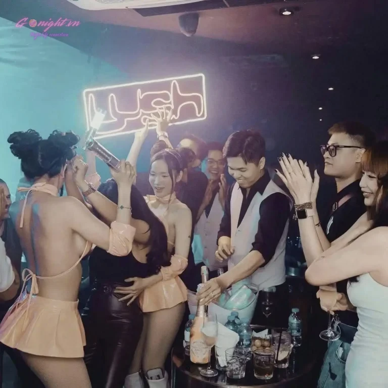 Lush Saigon - Lý Tự Trọng, Quận 1 (4)