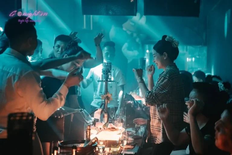 Maxx Bar & Lounge - Ngô Văn Sở, Hoàn Kiếm (21)