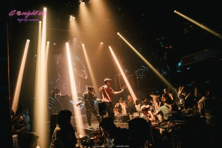 Maxx Bar & Lounge - Ngô Văn Sở, Hoàn Kiếm (3)