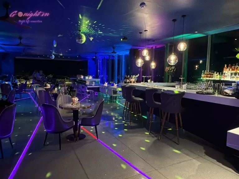 Altitude Rooftop Bar - Trần Phú, Thành Phố Nha Trang (4)