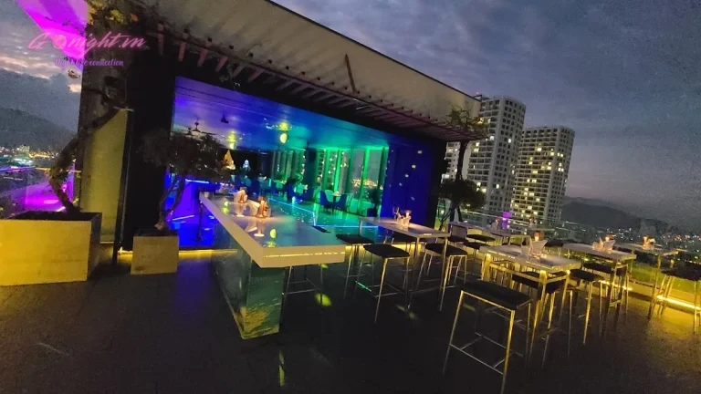 Altitude Rooftop Bar - Trần Phú, Thành Phố Nha Trang (7)