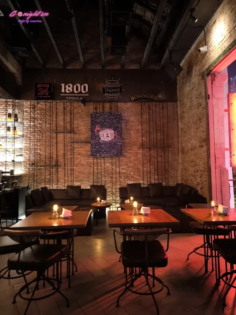 Drinking & Healing Bar - Hồ Tùng Mậu, Quận 1 (9)