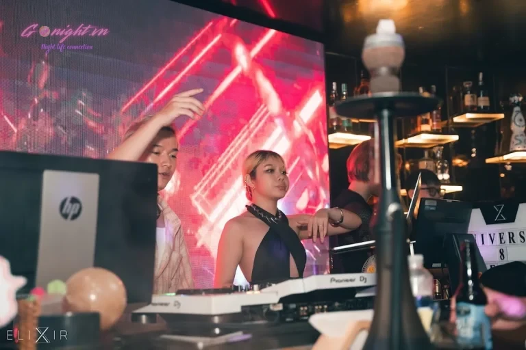 Elixir Lounge Bar - Ngô Văn Năm, Quận 1 (6)
