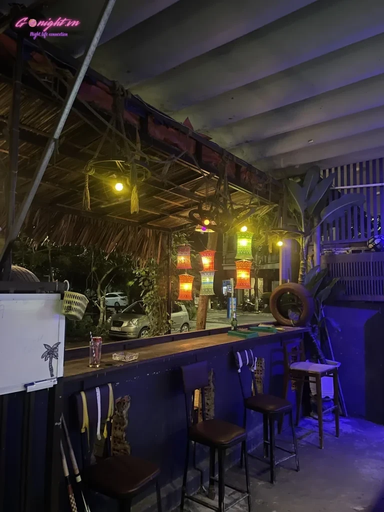 Emma's bar Da Nang - An Thượng 8, Ngũ Hành Sơn (5)