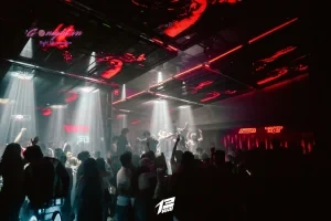 Khu 13 Nightclub - Phạm Ngũ Lão, Quận 1 (4)