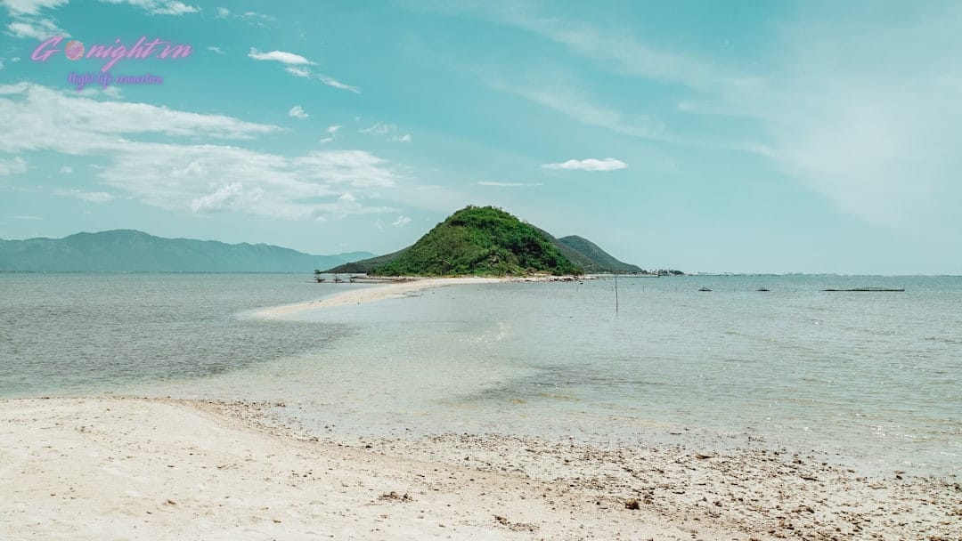 luxury beach resort mud bath nha trang island