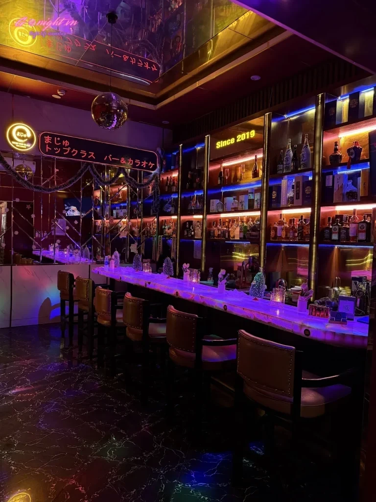 Maju Top Class Bar & Lounge - Nguyễn Chí Thanh, Hải Châu (4)