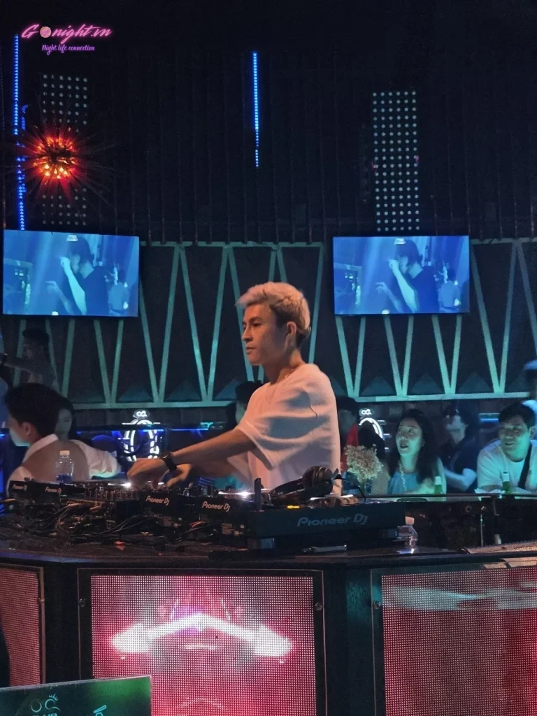 OQ Club - Bạch Đằng, Hải Châu (2)