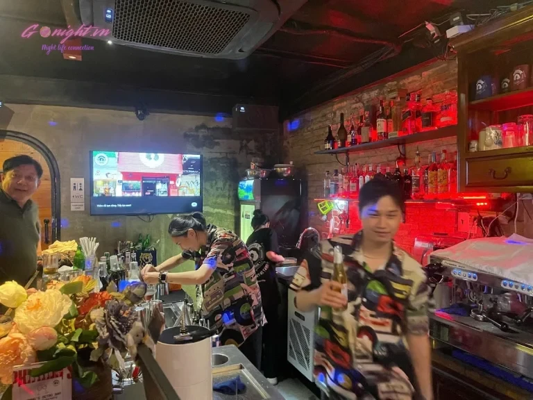 PHƯƠNG’S RETRO BAR - Lý Tự Trọng, Quận 1 (6)