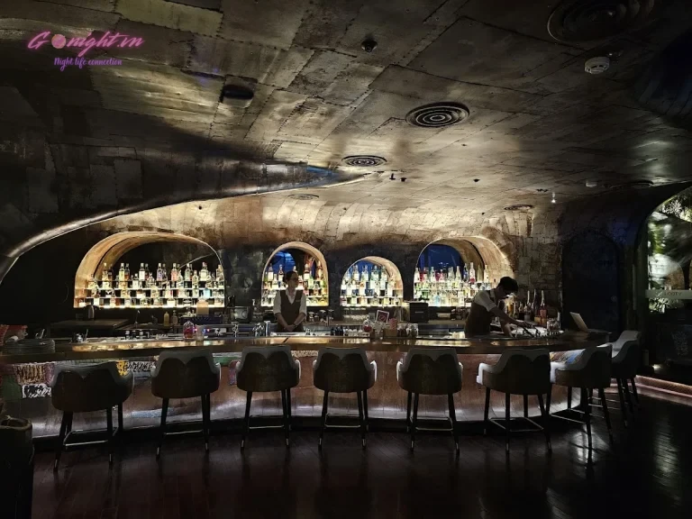 ROOTY BAR - Hồ Huấn Nghiệp, Quận 1 (7)