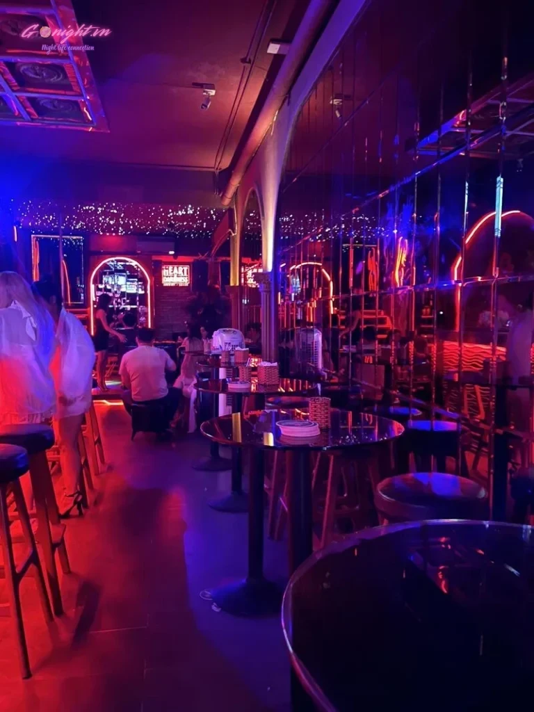 Snug Pub - Tôn Thất Thiệp, Quận 1 (2)