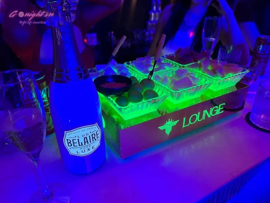 t lounge bar gmap 69f33d723c4af 1