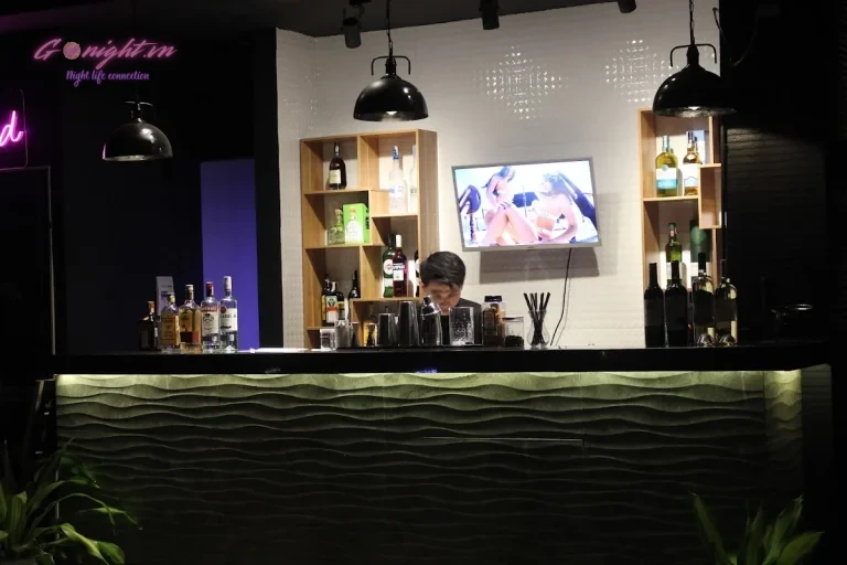 Tamarind The rooftop Bar - Trần Quang Khải, thành phố Nha Trang (3)