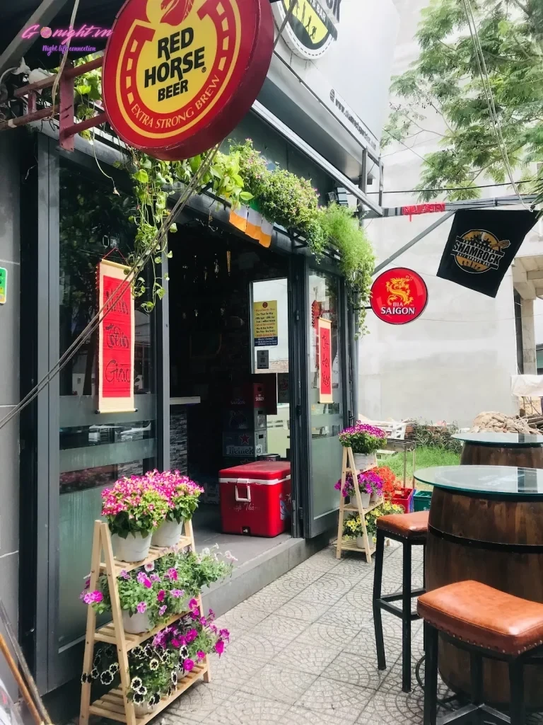 The Original Shamrock Sports Bar – An Thượng 32, Ngũ Hành Sơn