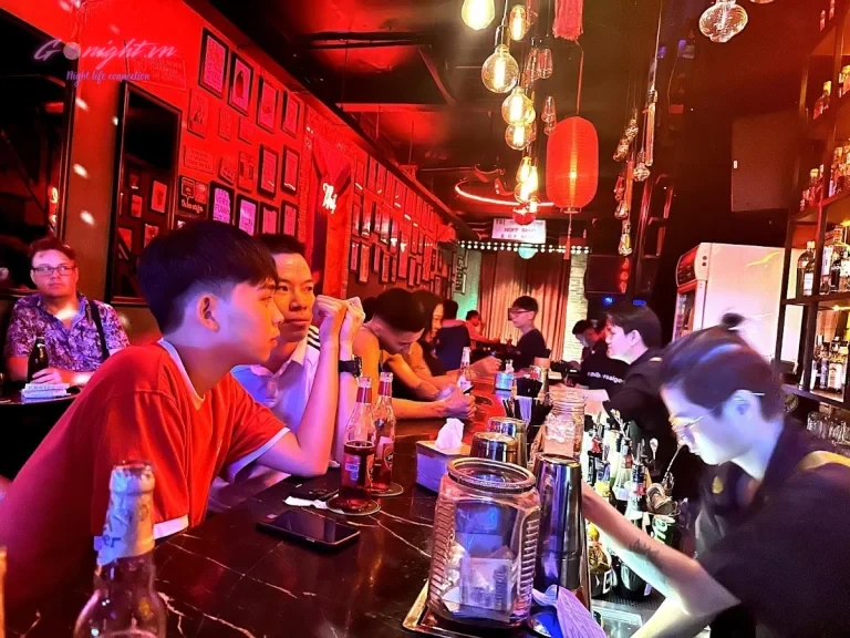 Thi Bar Saigon – Đề Thám, Quận 1