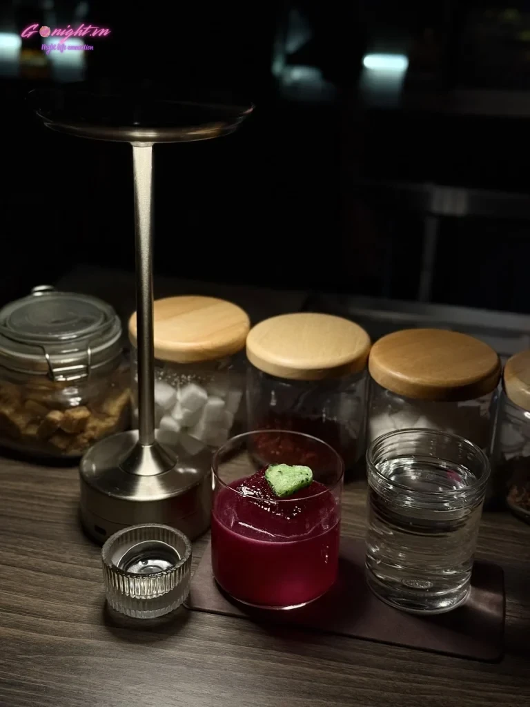 Vấn Cocktail Bar - Trần Bạch Đằng, Ngũ Hành Sơn (6)