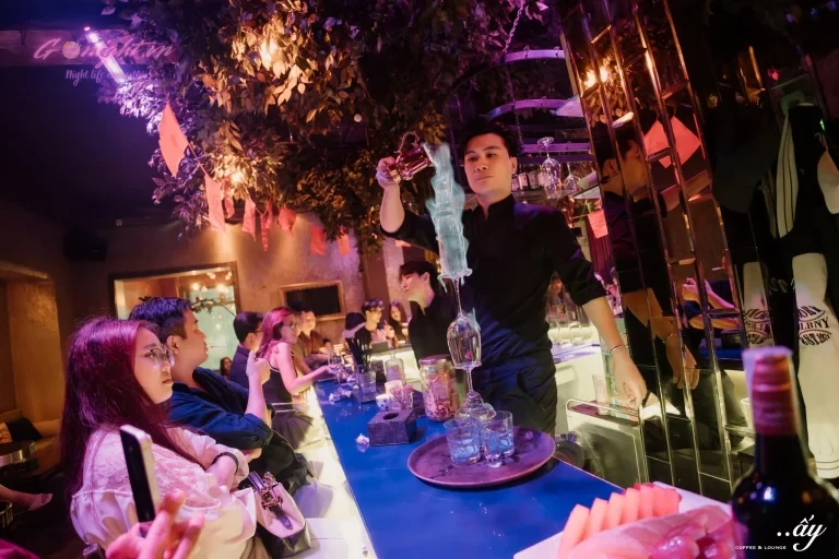 Ay Lounge – Hang Bun, Ba Dinh
