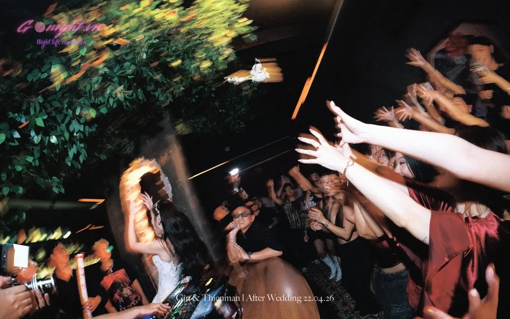 foxy social club 69ff108f9230a 1