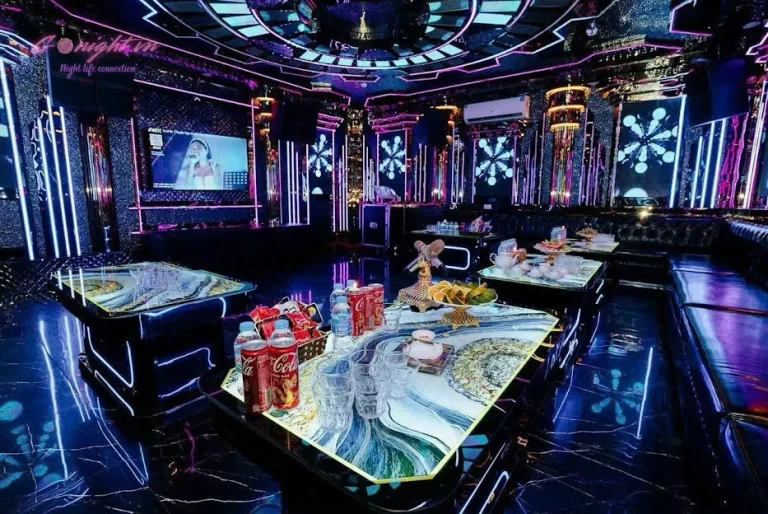 Tuyển dụng Nhân Viên Phục Vụ Karaoke Quận Cầu Giấy