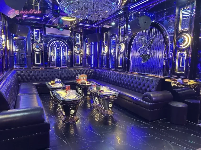 Karaoke Sao Việt – Lê Hồng Phong, Ngô Quyền