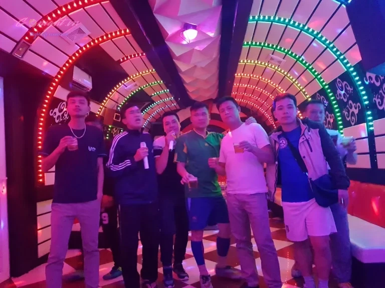 Tuyển dụng Nhân Viên Phục Vụ Karaoke Hải Phòng