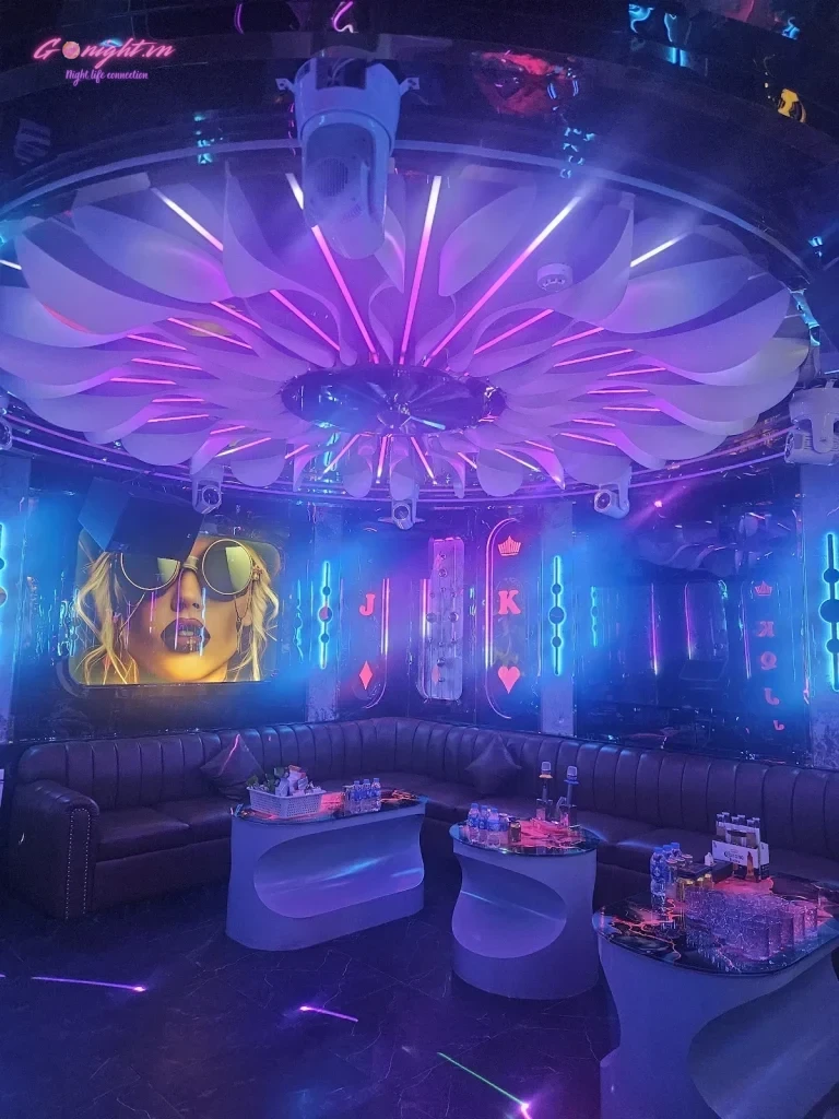 Điểm Hẹn Nightlife 80 Top Karaoke xả stress cực đã tại Quận Hai Bà Trưng