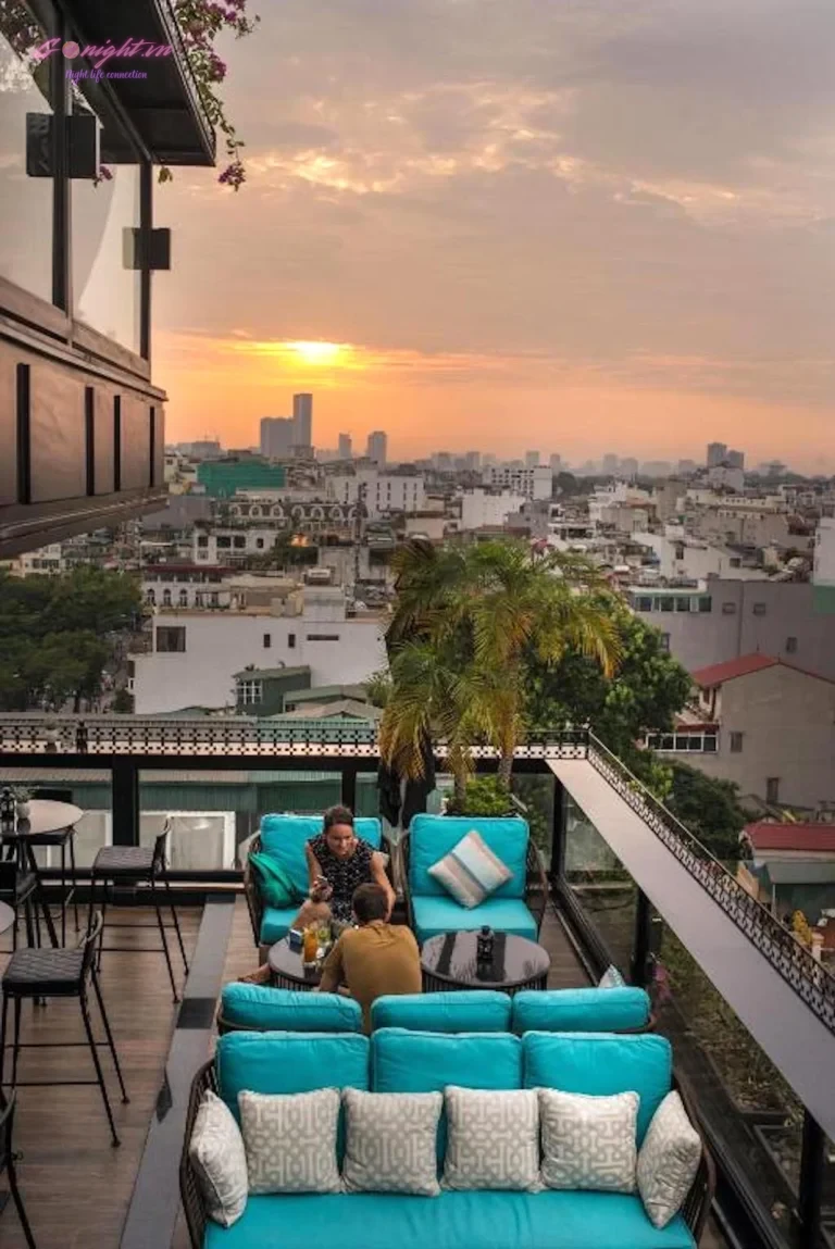 Majesty Sky Bar - Cầu Gỗ, Hoàn Kiếm (2)