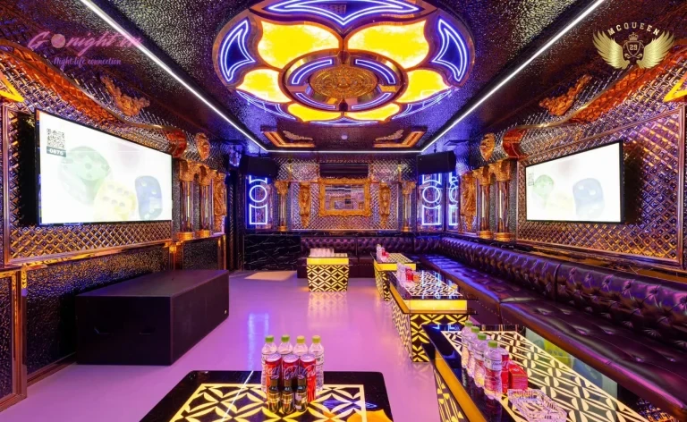 McQueen Karaoke – De La Thanh, Dong Da