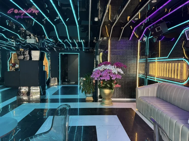 Tuyển dụng Nhân Viên Karaoke Hà Nội