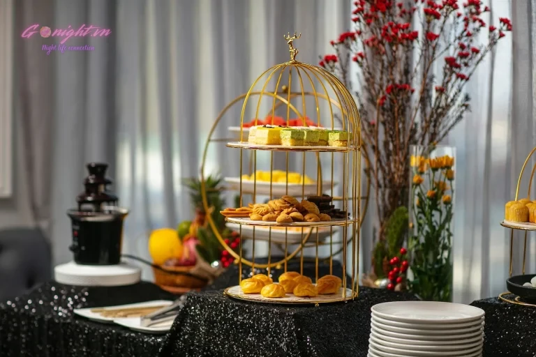 UPPER CLOUD SKY BAR - Cầu Gỗ, Hoàn Kiếm (2)